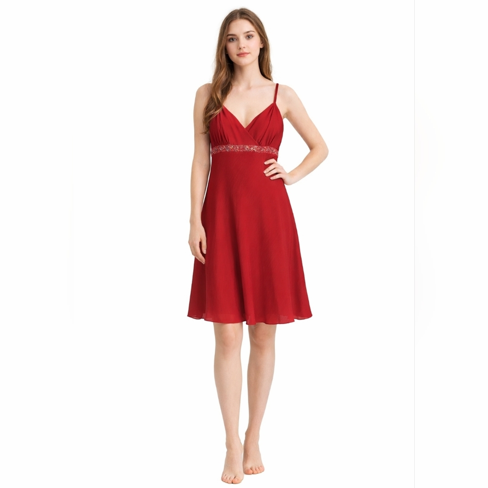 Strappy knee-length red party dress